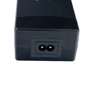 V20 - Oplader